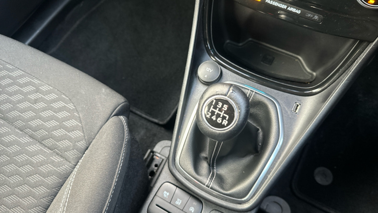 Ford Puma 1.0 EcoBoost Hybrid mHEV Titanium 5dr Petrol Hatchback